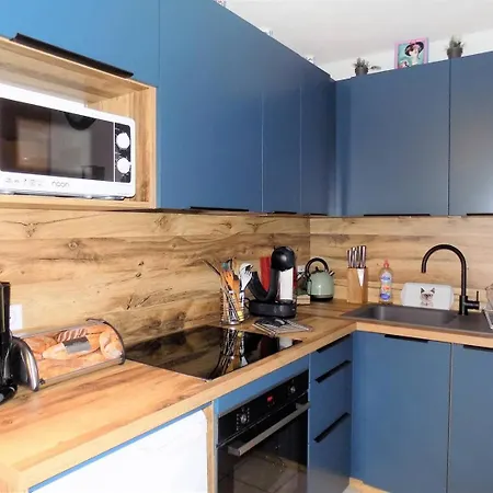 - Au Coeur Du Centre-ville - A Seulement 200m * Royan